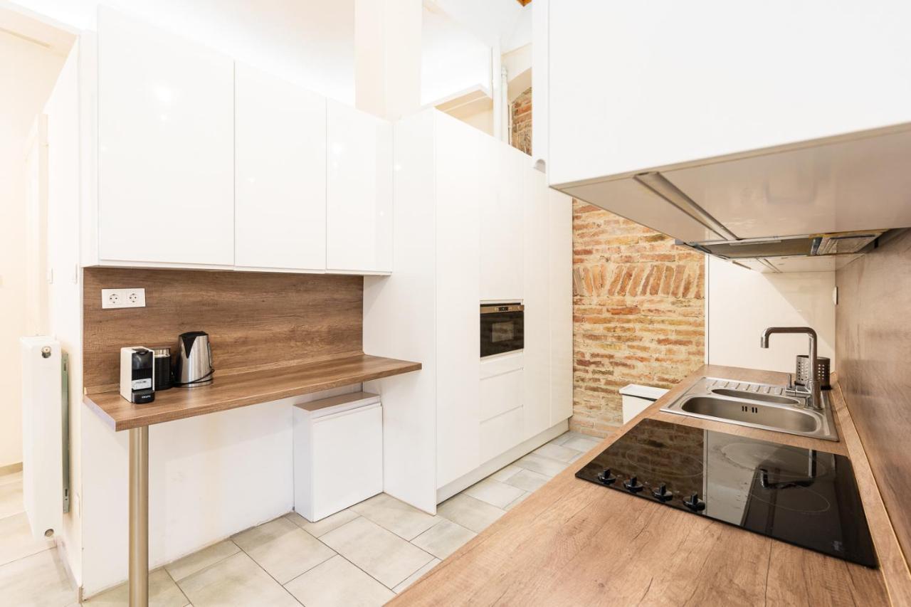 Spacious Luxury Apartment At The Heart Of Budapest Ngoại thất bức ảnh