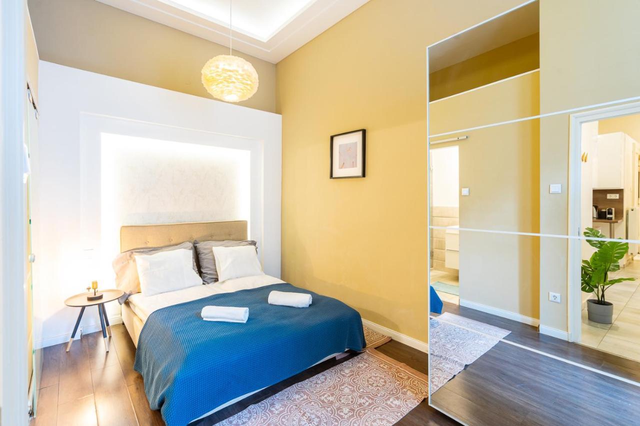 Spacious Luxury Apartment At The Heart Of Budapest Ngoại thất bức ảnh